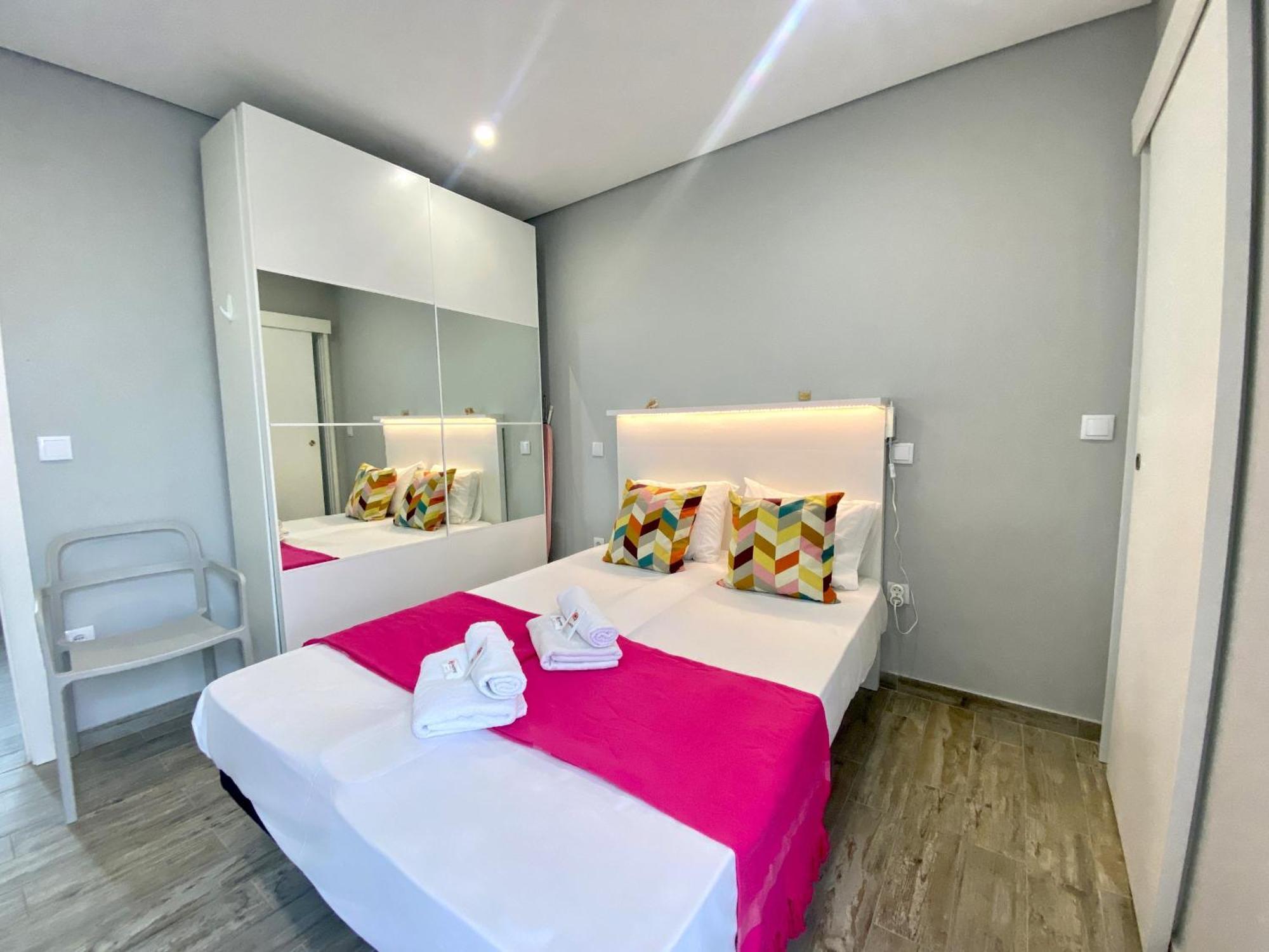 Stylish 2 By Homing